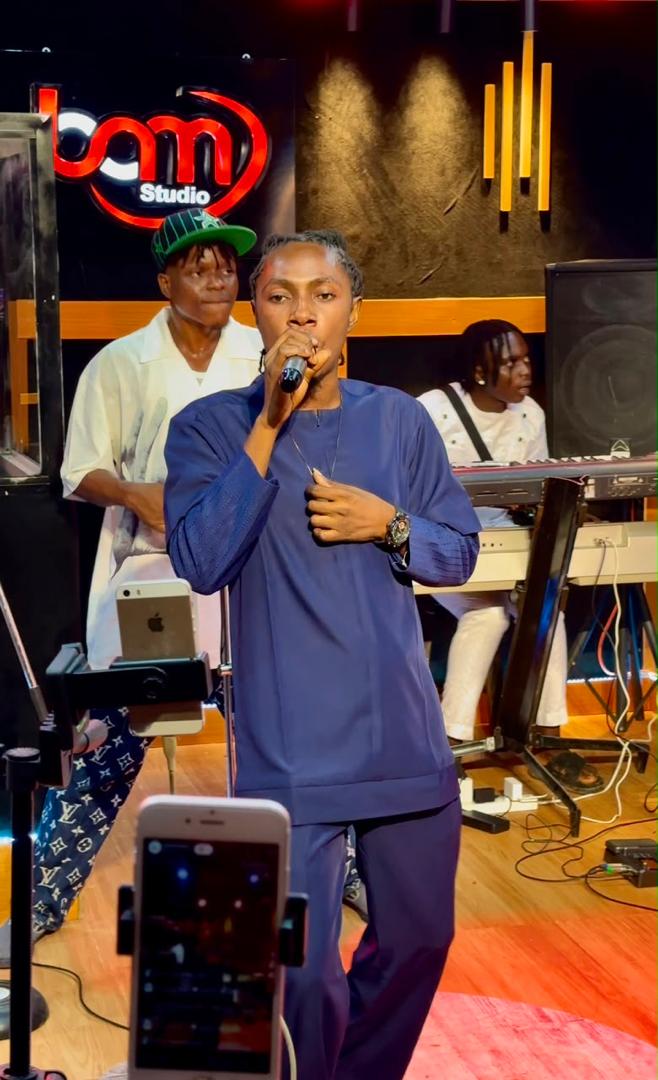 Mr Skylark performing live on stage at BCM Studio